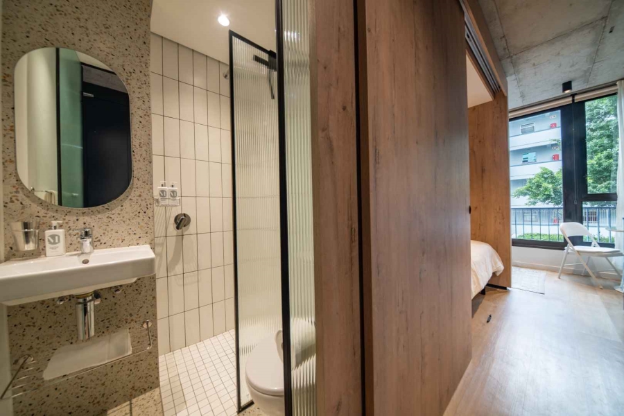 1 Bedroom Property for Sale in Sea Point Western Cape